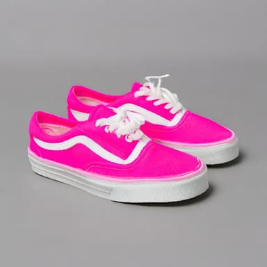Vibrant Pink Classic Sneakers - Imagem 2